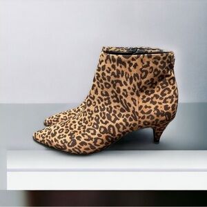 🌻NEW w/tag Circus by Sam Edelman "Kirby" Animal Print Kitten Heel Ankle Size 6